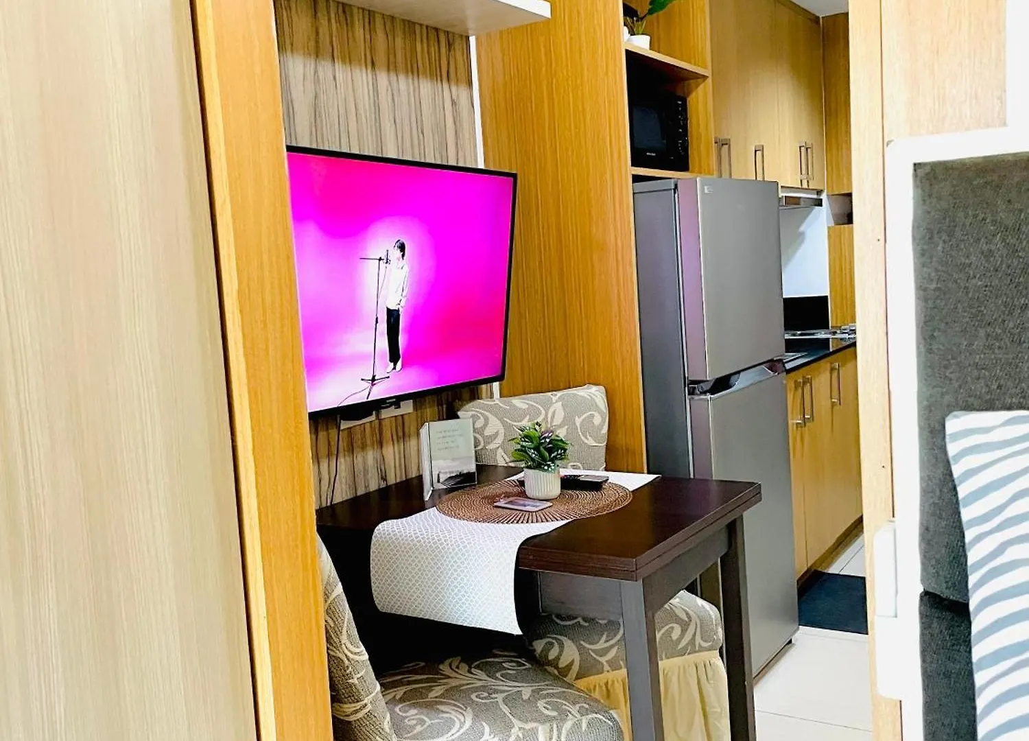 מלון דירות פאסאי Icy Staycation In Shell Residences