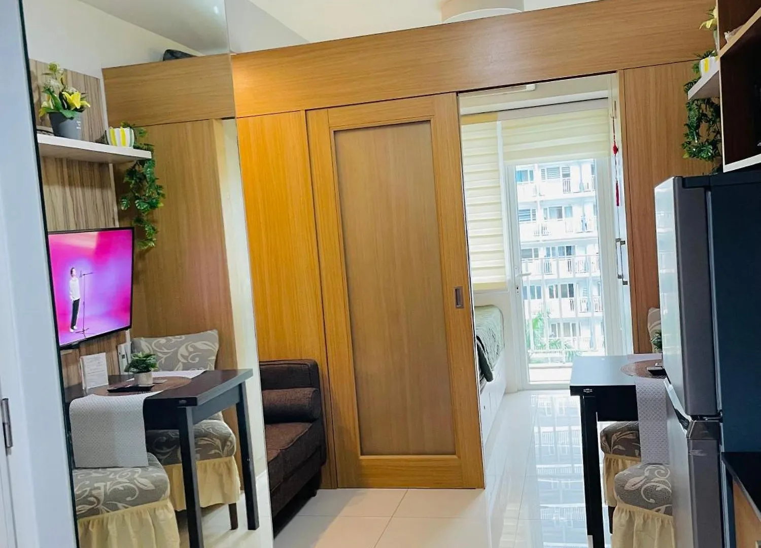 Icy Staycation In Shell Residences Pasay
